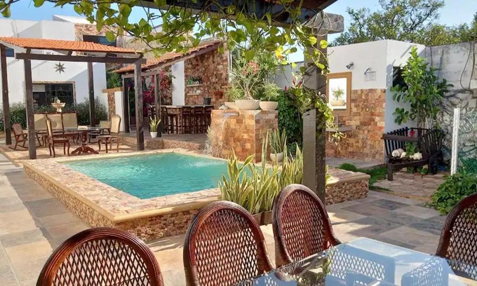 Centro House | Eva and Ivan