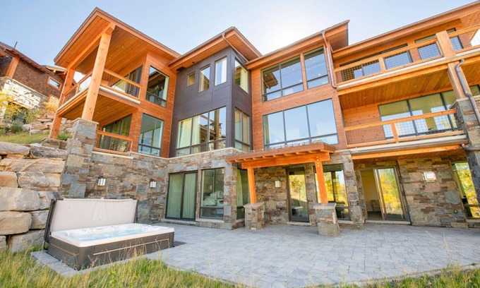 Empire Pass House | Free Airport Shuttle-Deer Valley Escape @Nakoma Ski In Ski Out-Near The Montage