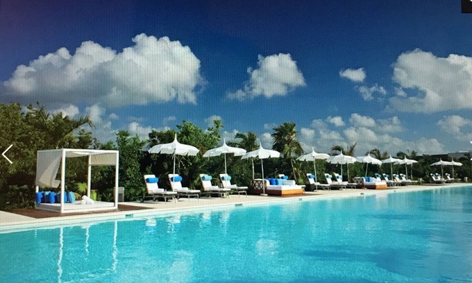 Las Jarretaderas Villa | Grand Luxxe 2 Bedroom 8 People Private Pool On Balcony Free Wifi