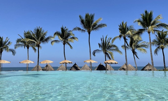 Bucerias Resort | Grand Luxxe Estate, Punta or Residence, Founders/Platinum, Golf and Massages.