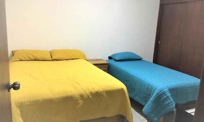Guadalajara House | Habitación privada muy cerca de Expo Guadalajara