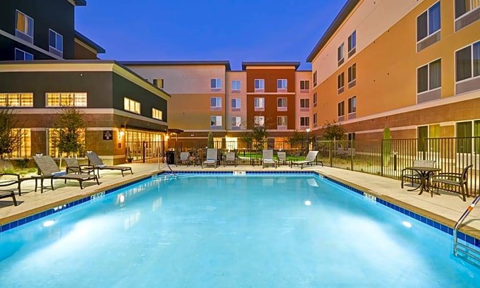 Tempe Hotel | Homewood Suites by Hilton Phoenix Tempe ASU Area