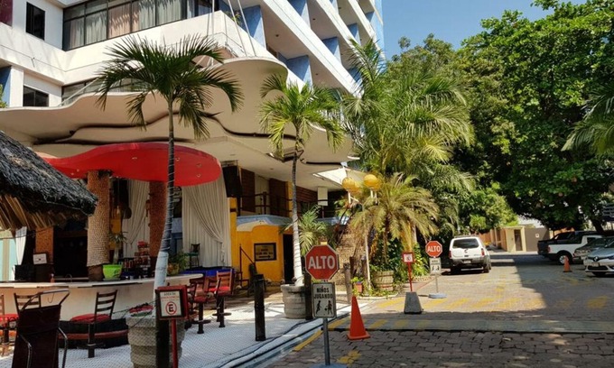 Magallanes Hotel | Hotel Club del Sol Acapulco by NG Hoteles