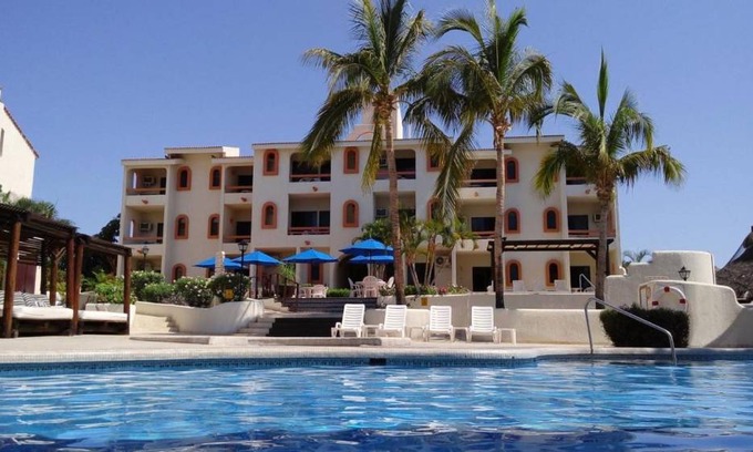 Campo de Golf Fonatur Hotel | Hotel ∙ Vibrant 1BR Suite in San José del Cabo