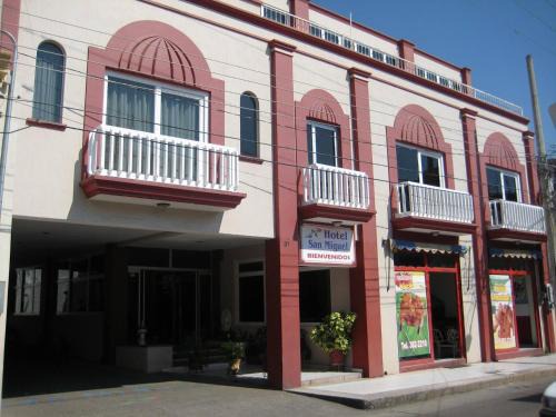 Autlan de Navarro Hotel | Hotel San Miguel
