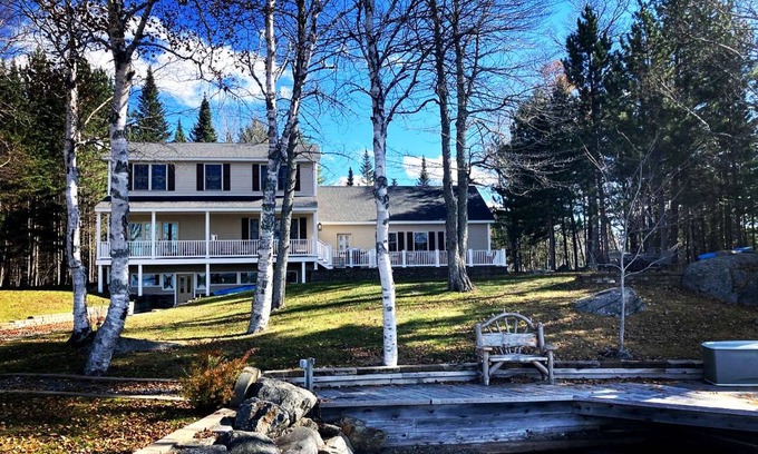 Beaver Cove House | House ∙ 4 bedrooms ∙ 12 guests