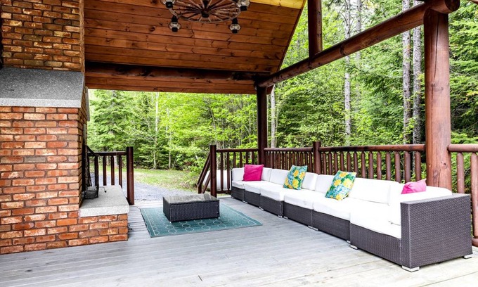 Greenville House | House ∙ 6 bedrooms ∙ 16 guests