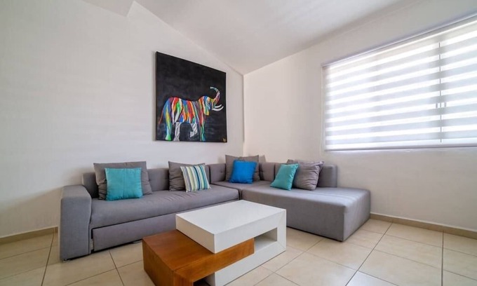 Diaz Ordaz Condo | In Versalles spacious condominium