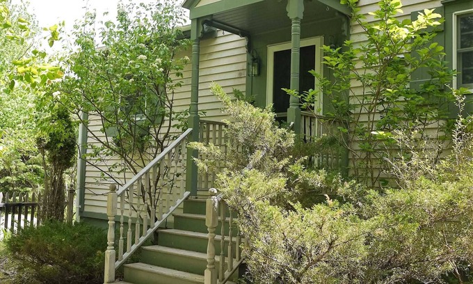 Bar Harbor Cottage | Kelley Grove Cottage - wooded privacy near Acadia & Bar Harbor