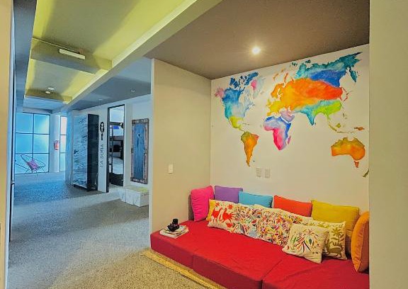 Romantic Zone Hostel | Los Muertos Hostal