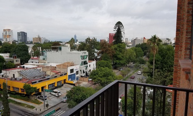 Americana Apartment | Luxury 3 Bedroom Condo in Vibrant Colonia Americana
