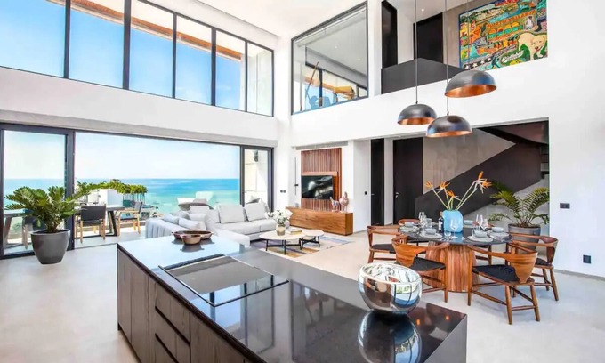 Romantic Zone House | Luxury Puerto Vallarta Penthouse in Romantic Zonenn