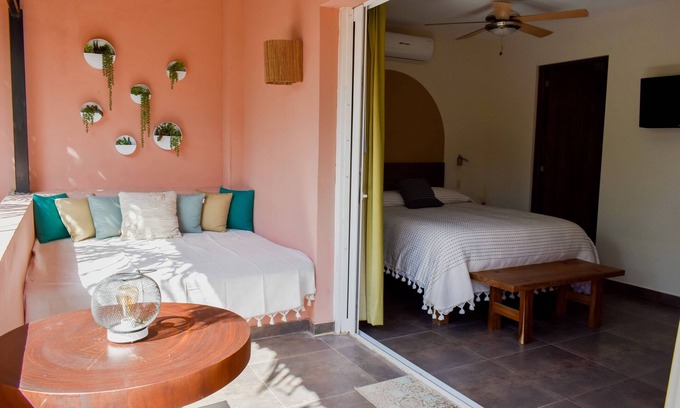 La Cruz de Huanacaxtle Apartment | Marigold Suite@CasaBellaCruz close 2 Marina w/pool