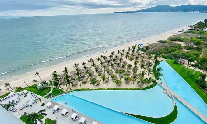 Flamingos Condo | Maritima Luxury 5BR Penthouse, Great Views & Unbeatable Amaneties