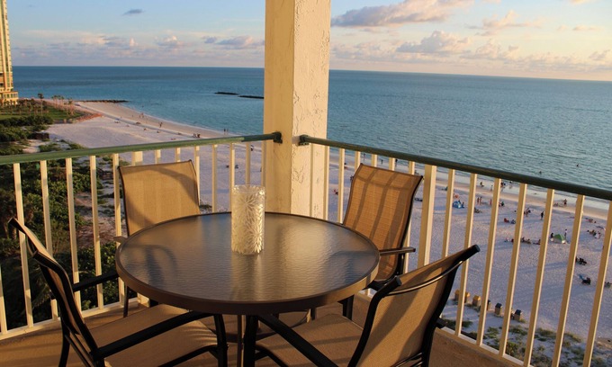 Marco Island Condo | 🐬 NEW! Fully Remodeled Exquisite Beachfront Apollo Condo 9th Floor ocean view