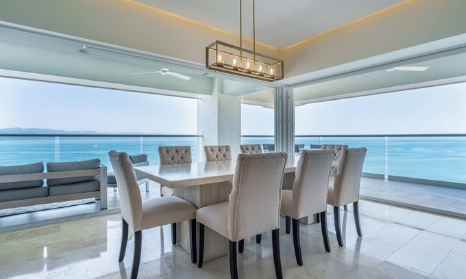 Las Glorias Condo | New Large 4 Bedroom & 4 Bathroom Beachfront Condo Puerto Vallarta Harbor 801