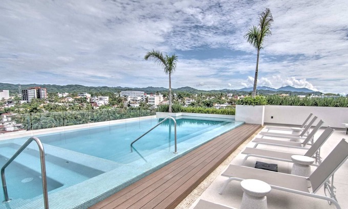 Bucerias Condo | Pavilion 402: 2BR Golden Zone - 1 Block to Beach