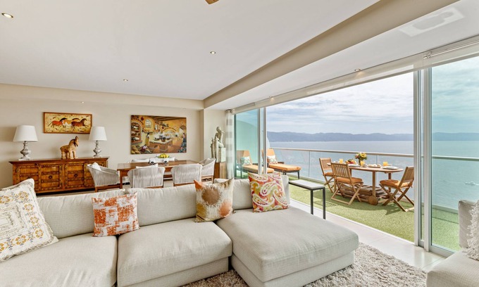 North Hotel Zone Condo | Peninsula Vallarta Tower 3 24th Floor Oceanfront 3BD Condo for rent in North Hot