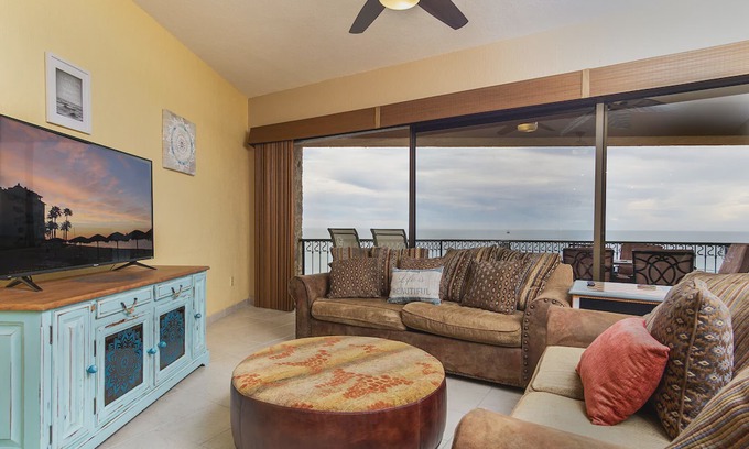 Puerto Penasco Condo | *PremierHost* Sonoran Sea W-905 Home By The Sea 2 BR Oceanfront