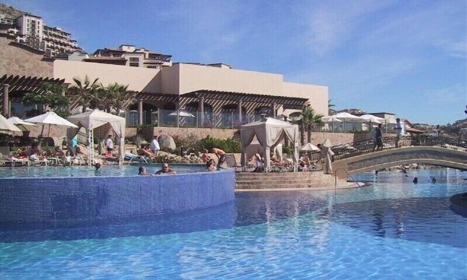 Paraiso Escondido Apartment | Pueblo Bonito Sunset Beach Studio Rental Week 52: Jan 1- Jan 8, 2024.