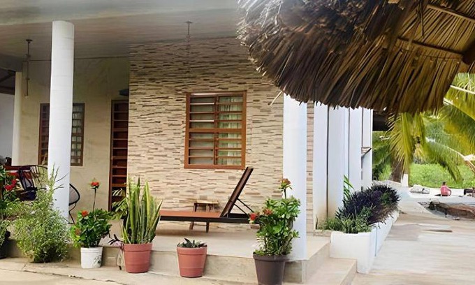Saladita Resort | Resort ∙ 2 bedrooms ∙ 6 guests