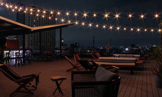 Colonia Centro House | Rooftop Deck with Majestic Views! 4 Units, Minutes Away from Barrio Almeda