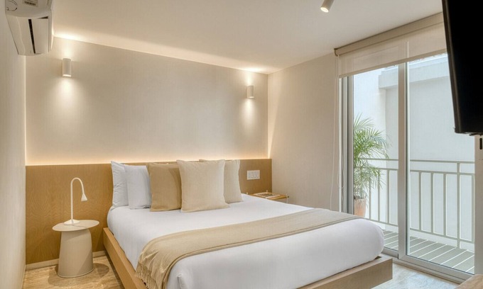 Reforma Apartment | Stylish suite w balcony close to Polanco
