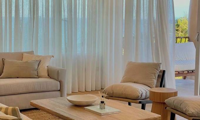 Downtown San Jose del Cabo Condo | Surfside Luxury at Las Olas - Renovated 3 bed 3 bath condo on Costa Azul Beach