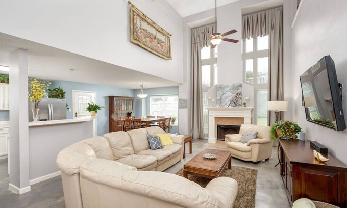 Fossil Creek House | Symphony Home near Fort Worth Stockyards, AT&T by HomeStayPros