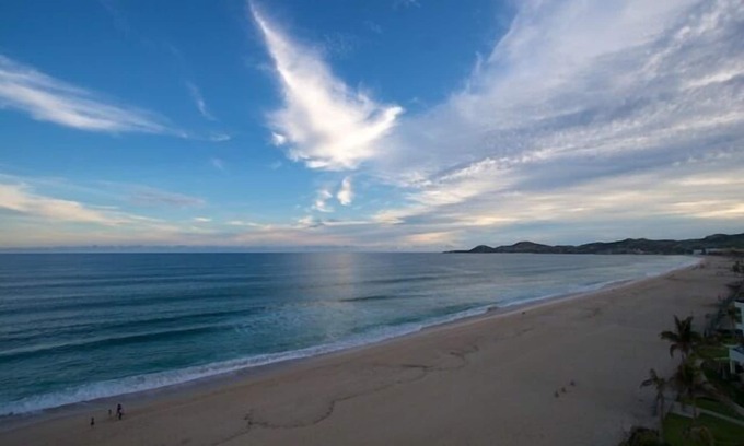 Zona Hotelera Condo | TBA 1202- AMAZING TWO BEDROOMS WITH GREAT VIEW TO THE OCEAN
