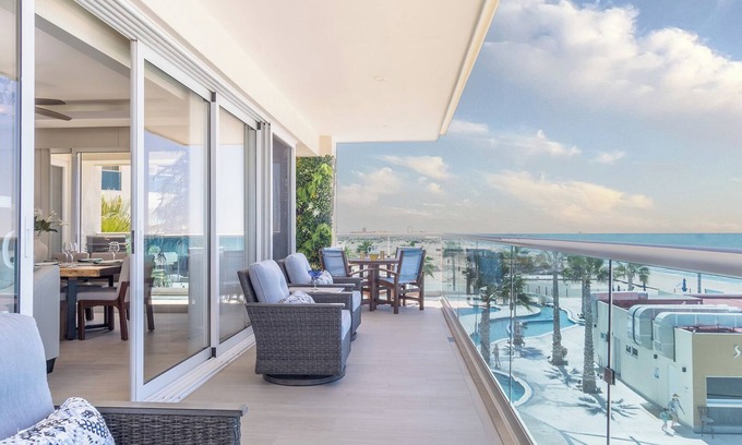 Puerto Penasco Condo | Unique condo by the beach at Encantame Towers C305