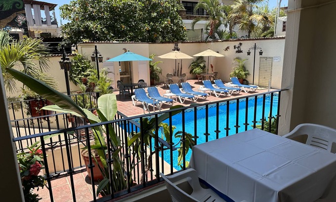 Romantic Zone Hotel | Vallarta Sun Suites