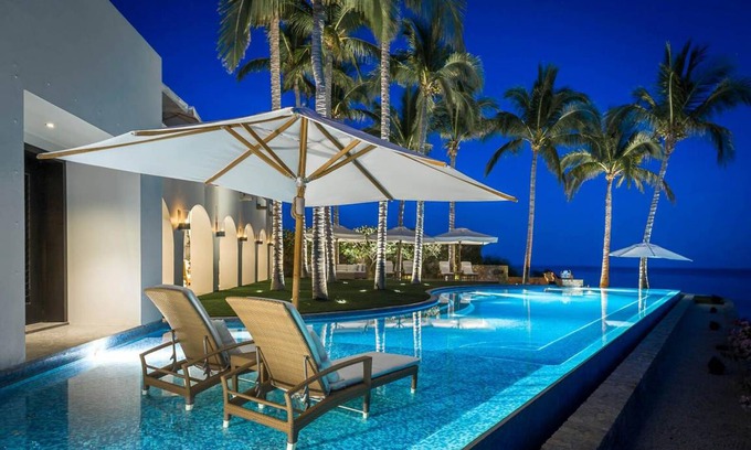 Buzzards Villa | Villa ∙ 7 bedrooms ∙ 18 guests