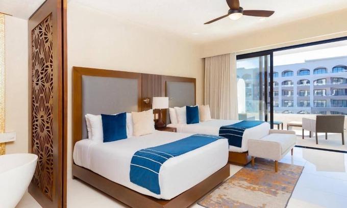 Zona Hotelera Resort | Villa La Valencia Beach Resort & Spa Los Cabos - Two Bedroom Suite Pool Viewnn
