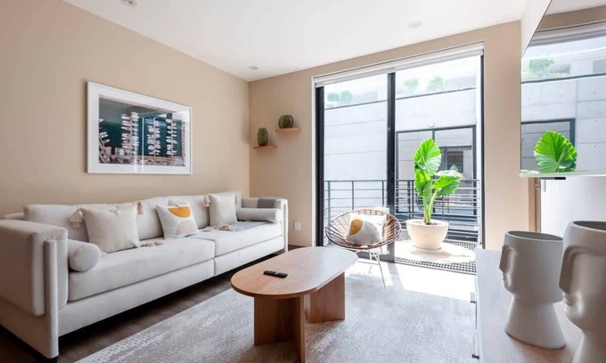 Colonia Cuauhtemoc Apartment | w | Artistic 2BR in Cuauhtemoc