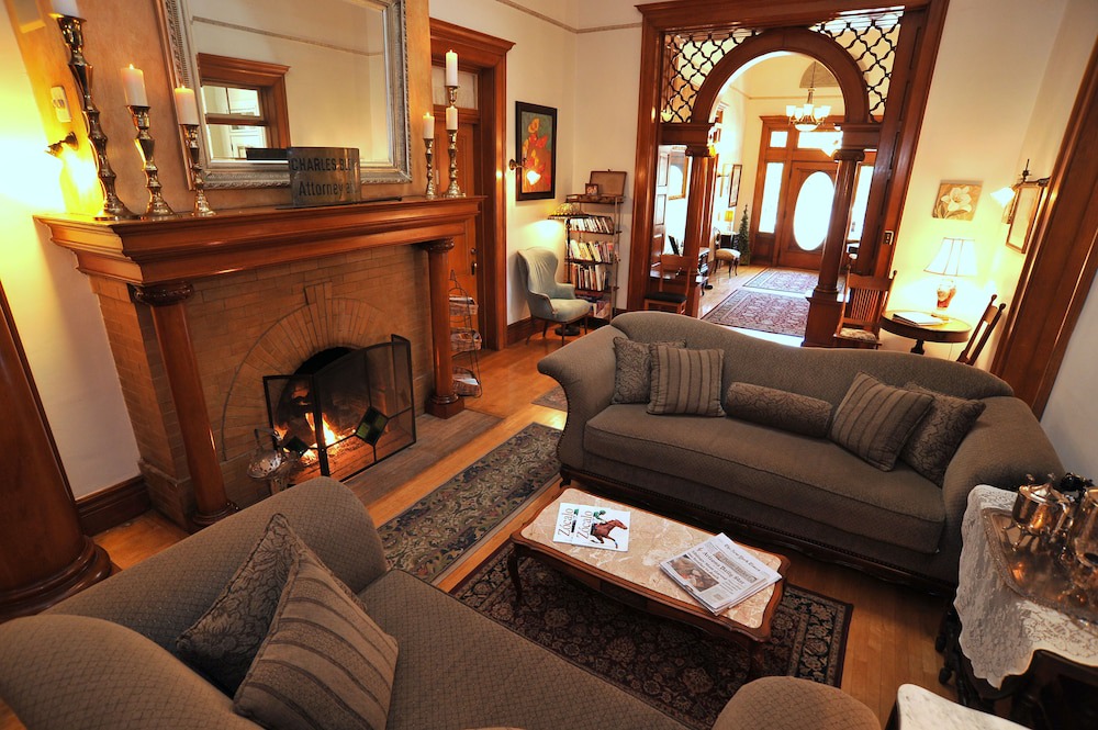 Downtown Tucson Hotel | The Blenman House Inn