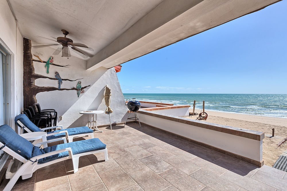 Las Conchas House | 603 - Great two bedroom, two bath beachfront town home