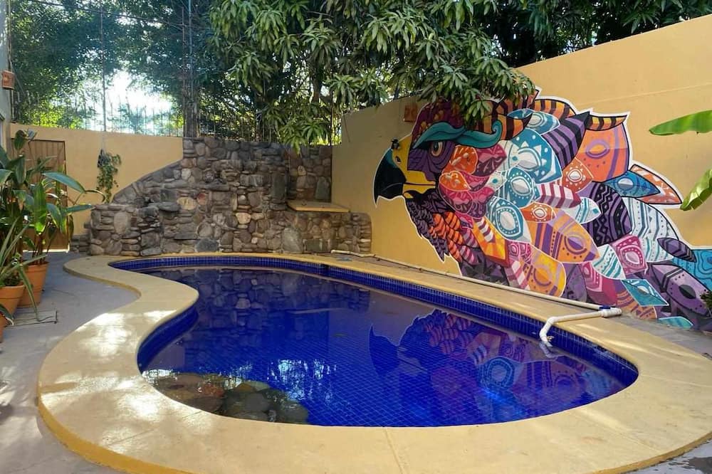 Lomas de Mazatlan House | 5 Bedroom, 5 Bathroom, Pool, Waterfall, Wood Fired Pizza Oven.