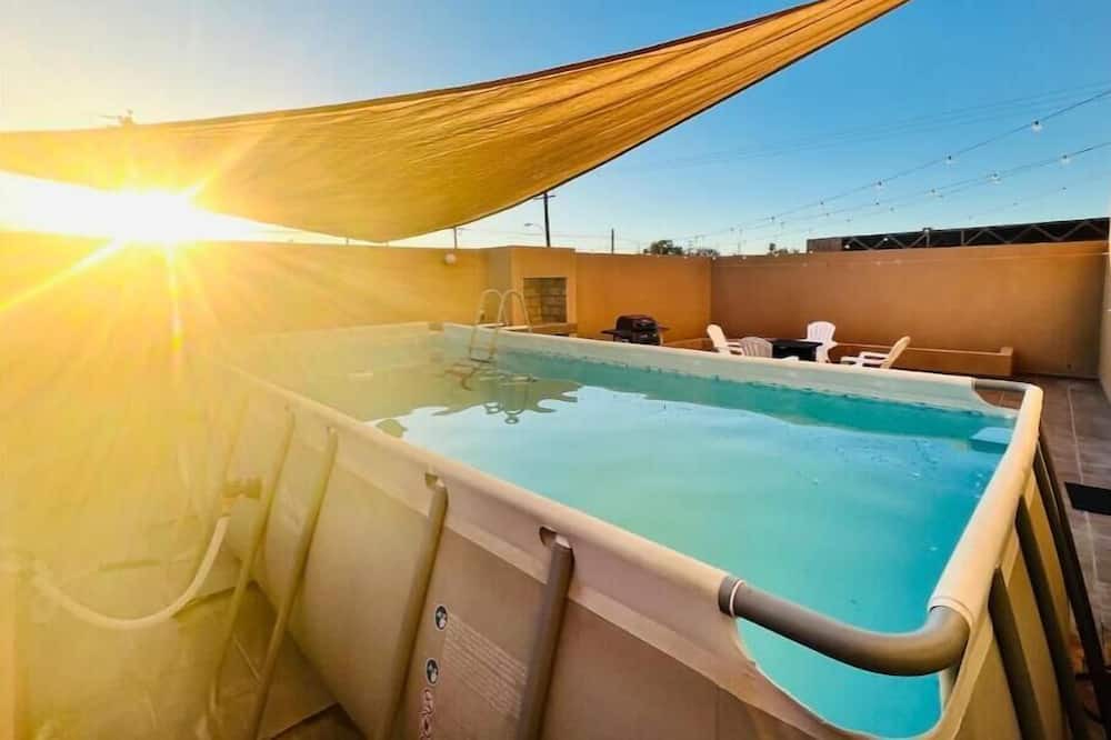 Primera Seccion Villa | Casa Del Mar: A/C, Pool, WiFi, 4 Mins to Malecón