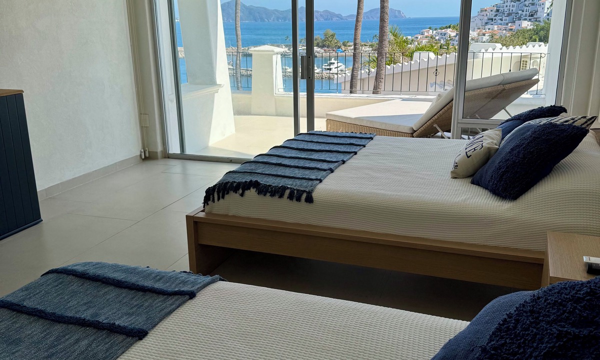 Las Hadas Apartment | Comfort, Beach and Peace for the Whole Family - Playasol Las Hadas awaits you