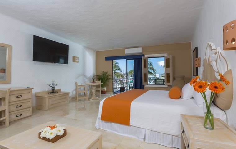 Photo of Livingroom in Isla Iguana