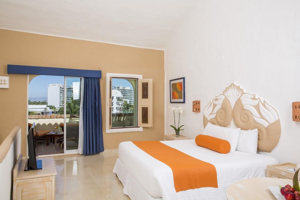 Photo of Bedroom in Isla Iguana