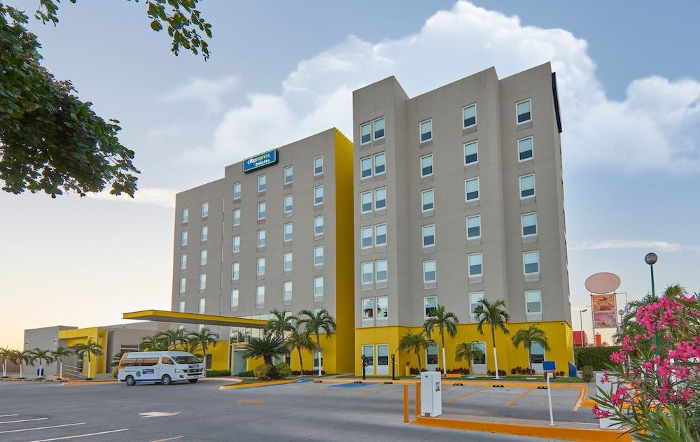 Photo of Buildings in Los Mochis