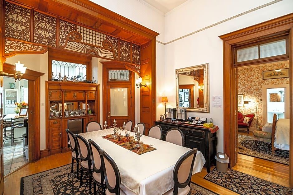 Photo of Livingroom in Downtown Tucson