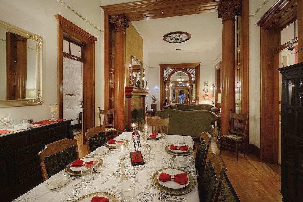 Photo of Livingroom in Downtown Tucson