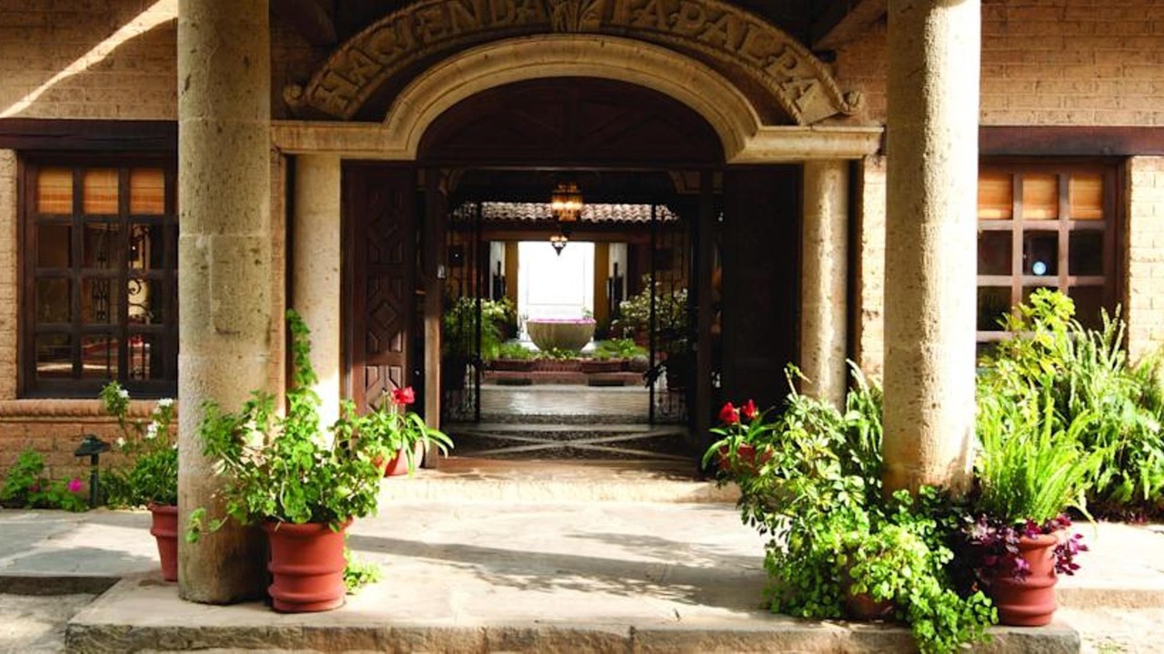 Photo of Buildings in Tapalpa