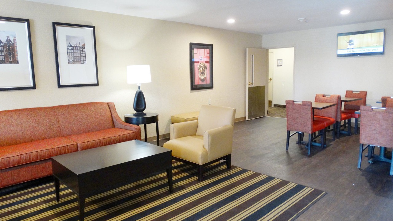 Photo of Livingroom in North Arlington