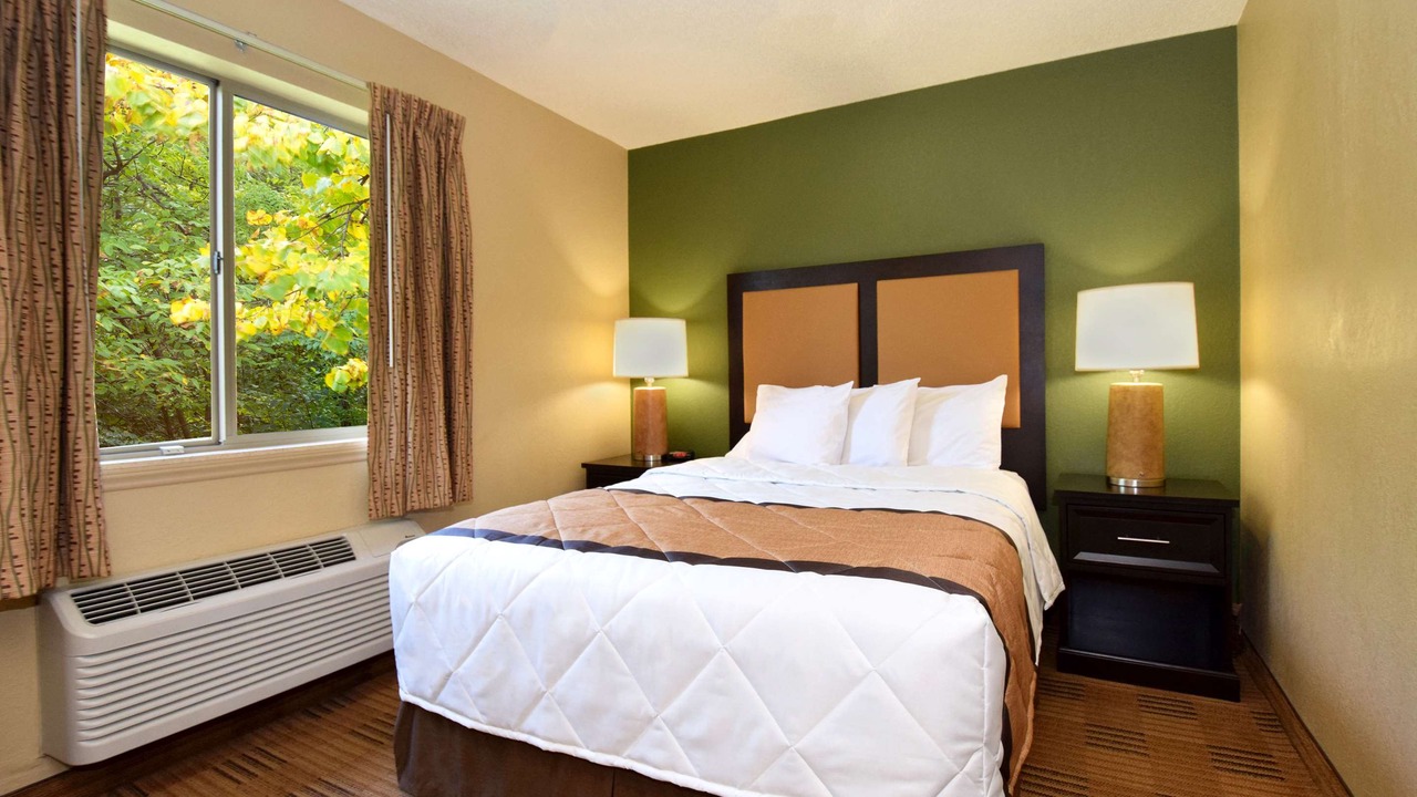 Photo of Bedroom in North Arlington