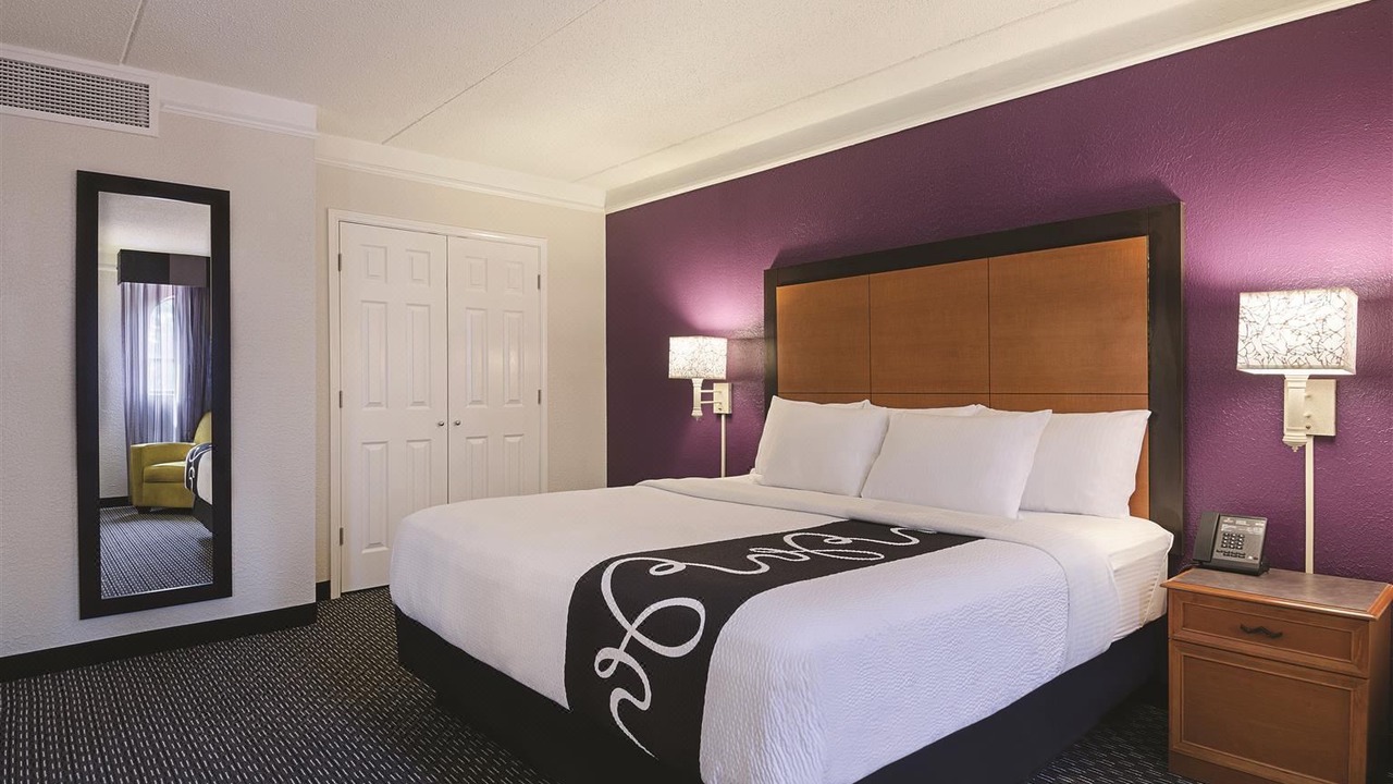Photo of Bedroom in Greenville - Spartanburg