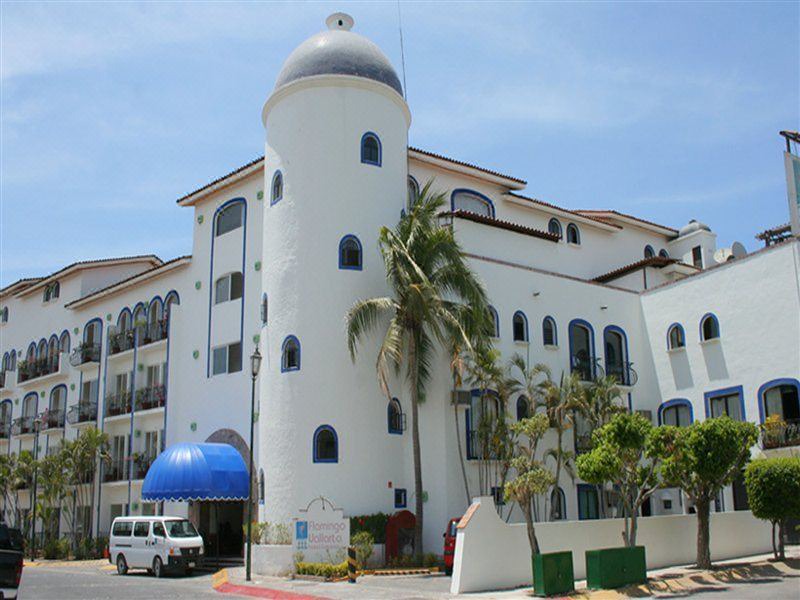 Photo of Buildings in Isla Iguana